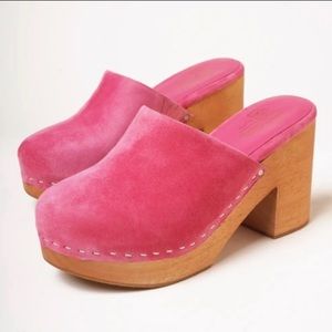 Charlotte Stone Marlo Fandango Size 9 Pink Clogs